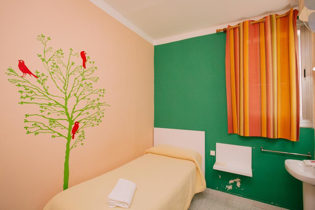 Pension Norma Barcelona Buitenkant foto