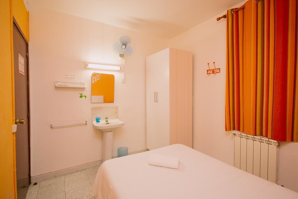 Pension Norma Barcelona Buitenkant foto