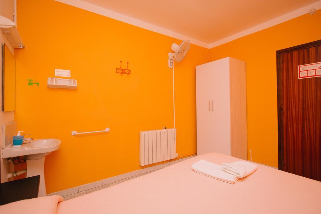 Pension Norma Barcelona Buitenkant foto