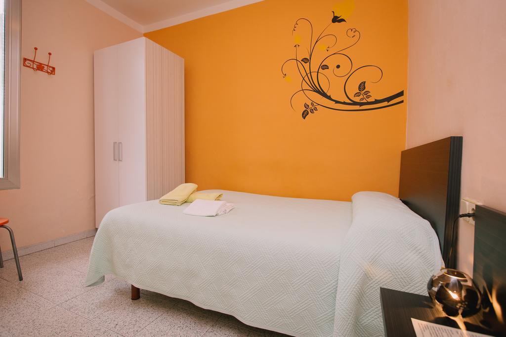 Pension Norma Barcelona Buitenkant foto